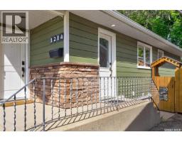1214 Grandview Street W, Moose Jaw, SK S6H5M2 Photo 42