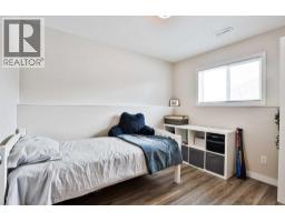 47 Highlands Place W - photo 34