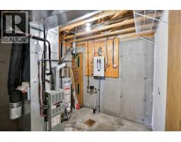 47 Highlands Place W - photo 38