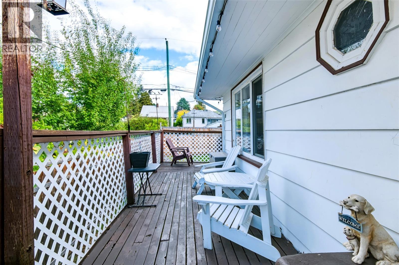 2635 5th Ave - Image 16