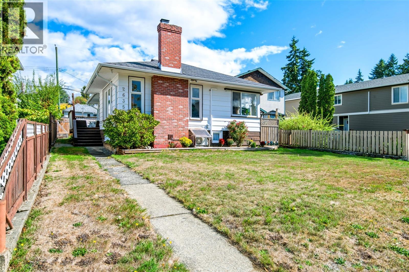 2635 5th Ave
