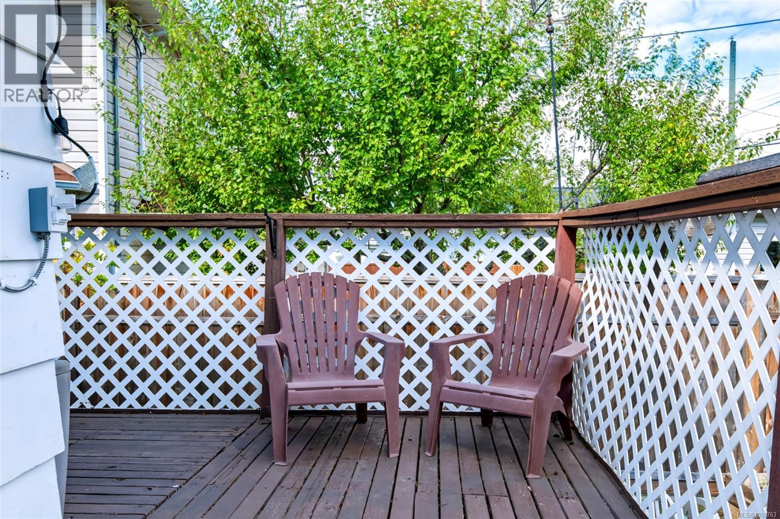 2635 5th Ave - Image 17