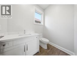 Living room - 6 Beckett Drive Unit# 10, Brantford, ON N3T6E5 Photo 10