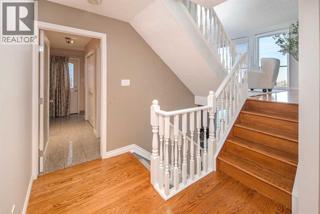 44 Stradwick Way SW - photo 19