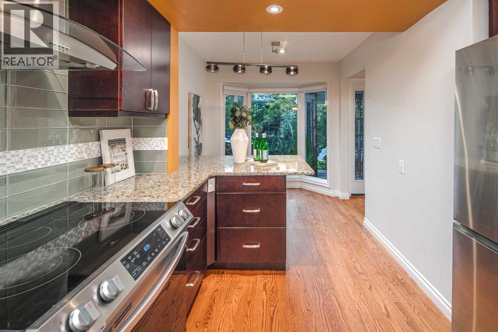 44 Stradwick Way SW - photo 11