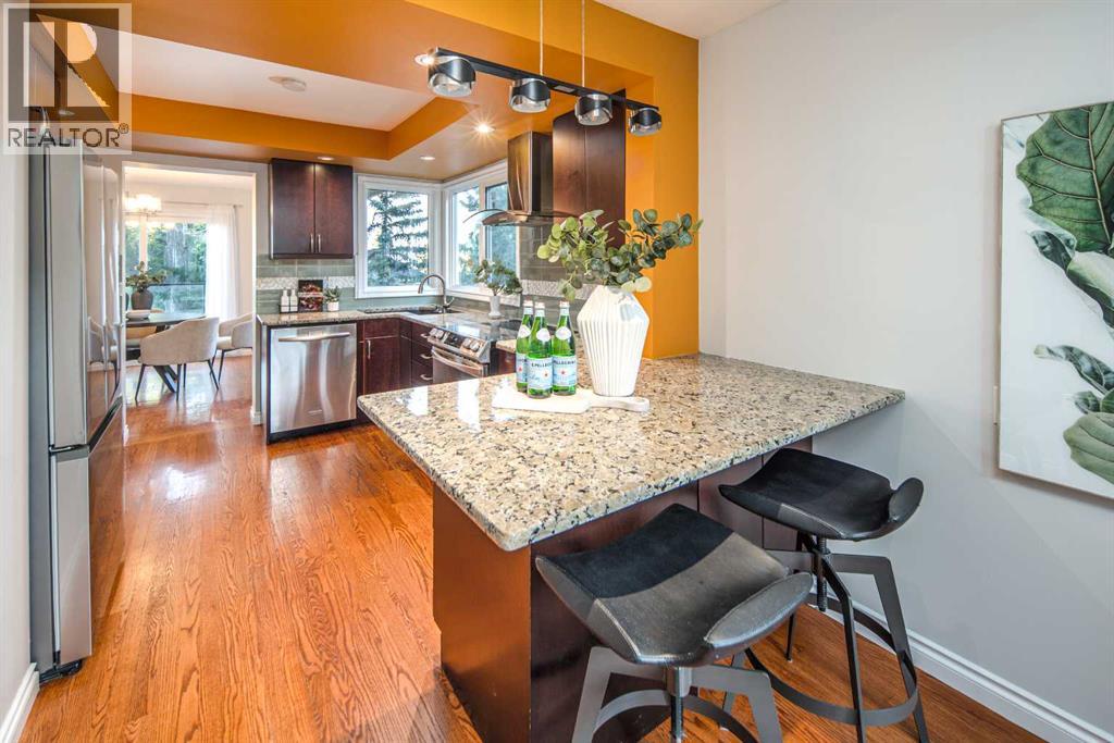 44 Stradwick Way SW - photo 9