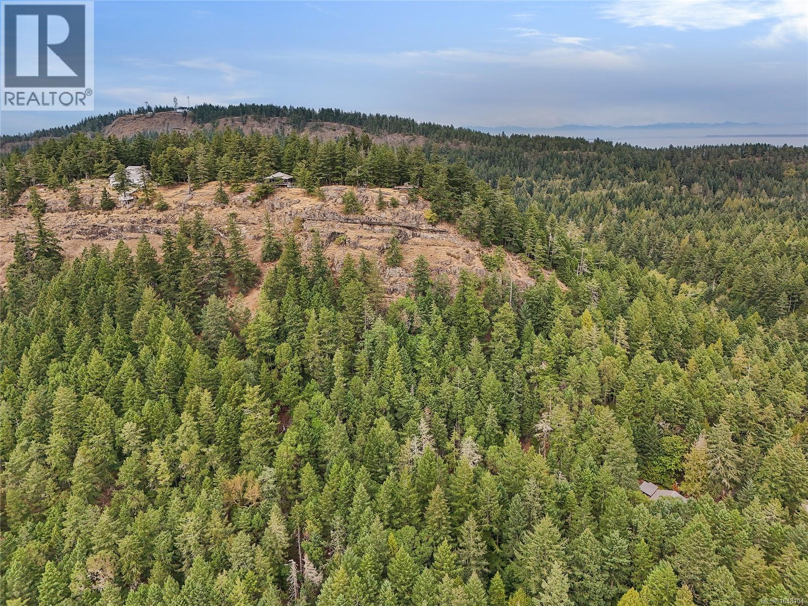 470 Heck Hill Rd, Mayne Island — photo 16