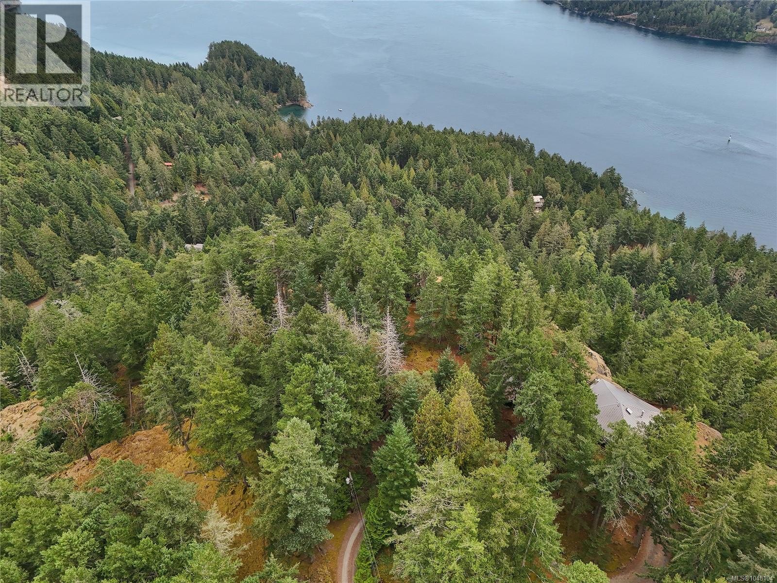 470 Heck Hill Rd, Mayne Island — photo 22