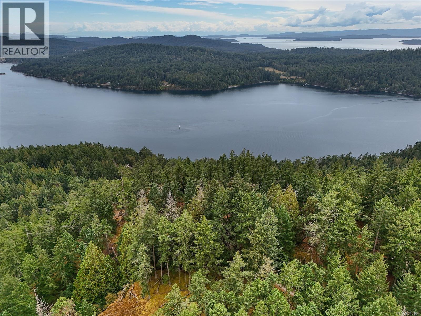 470 Heck Hill Rd, Mayne Island — photo 26