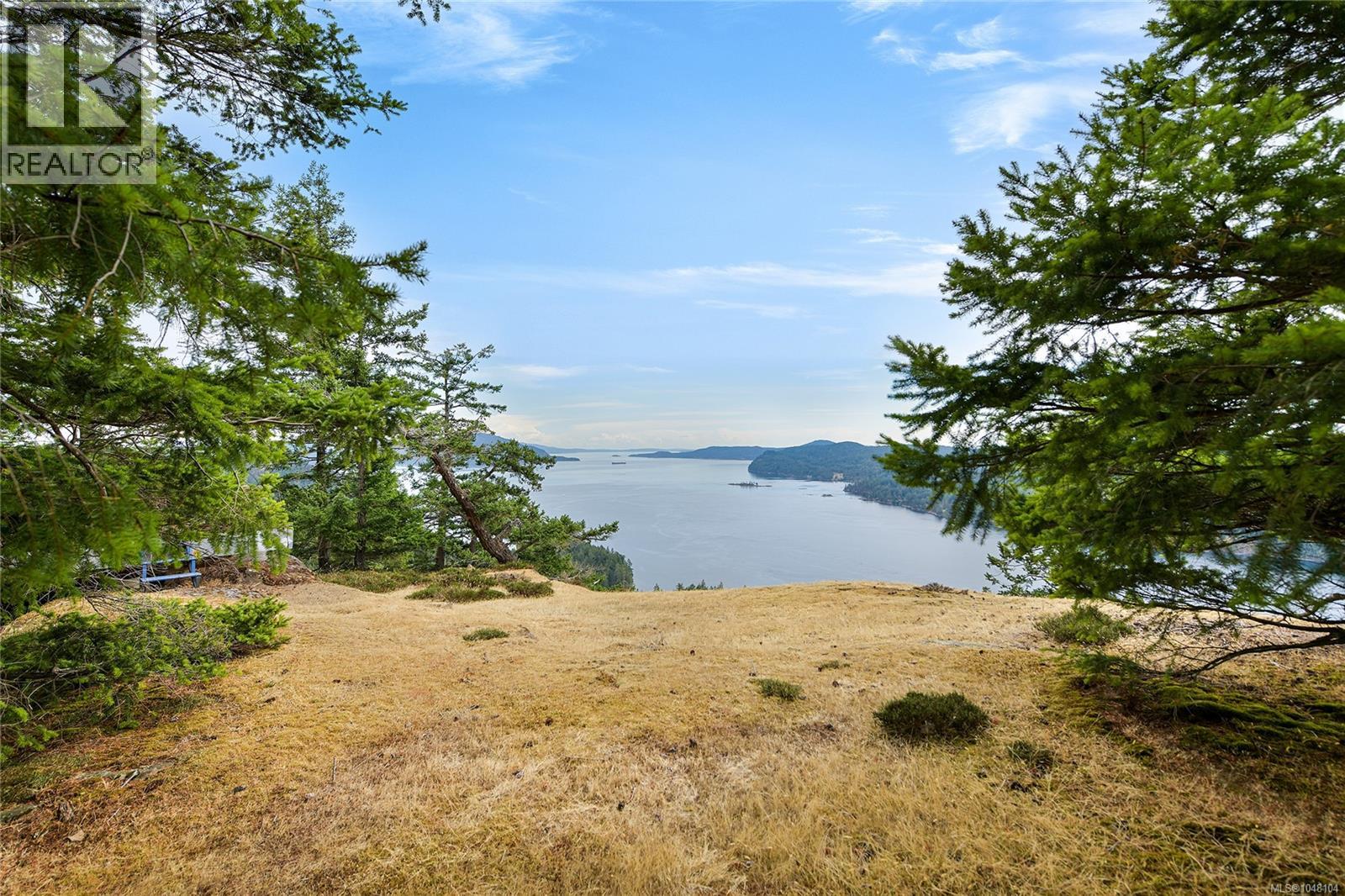 470 Heck Hill Rd, Mayne Island — photo 38