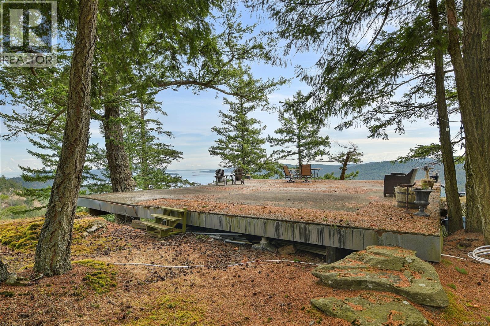 470 Heck Hill Rd, Mayne Island — photo 6
