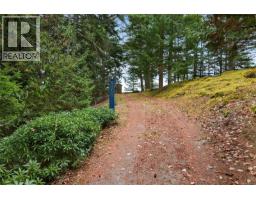 470 Heck Hill Rd, Mayne Island, BC V0N2J2 Photo 10