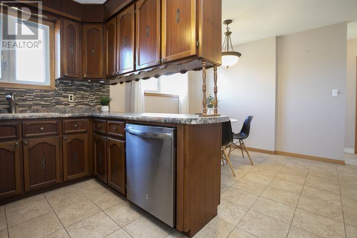 403 Sydenham RD - 23