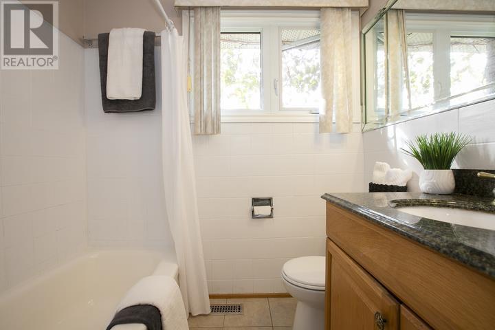 403 Sydenham RD - Image 31