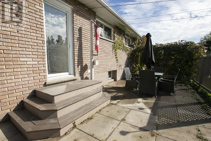 403 Sydenham RD - 6
