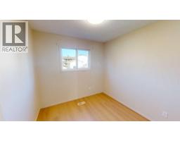 12124 95a Street, Grande Prairie, AB T8V5C5 Photo 10
