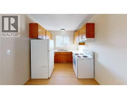 3pc Bathroom - 12124 95a Street, Grande Prairie, AB T8V5C5 Photo 6