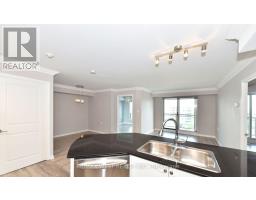 705 - 920 Sheppard Avenue W, Toronto, ON M3H0A2 Photo 10