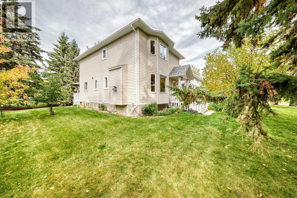 555 Killarney Glen Court SW, Calgary