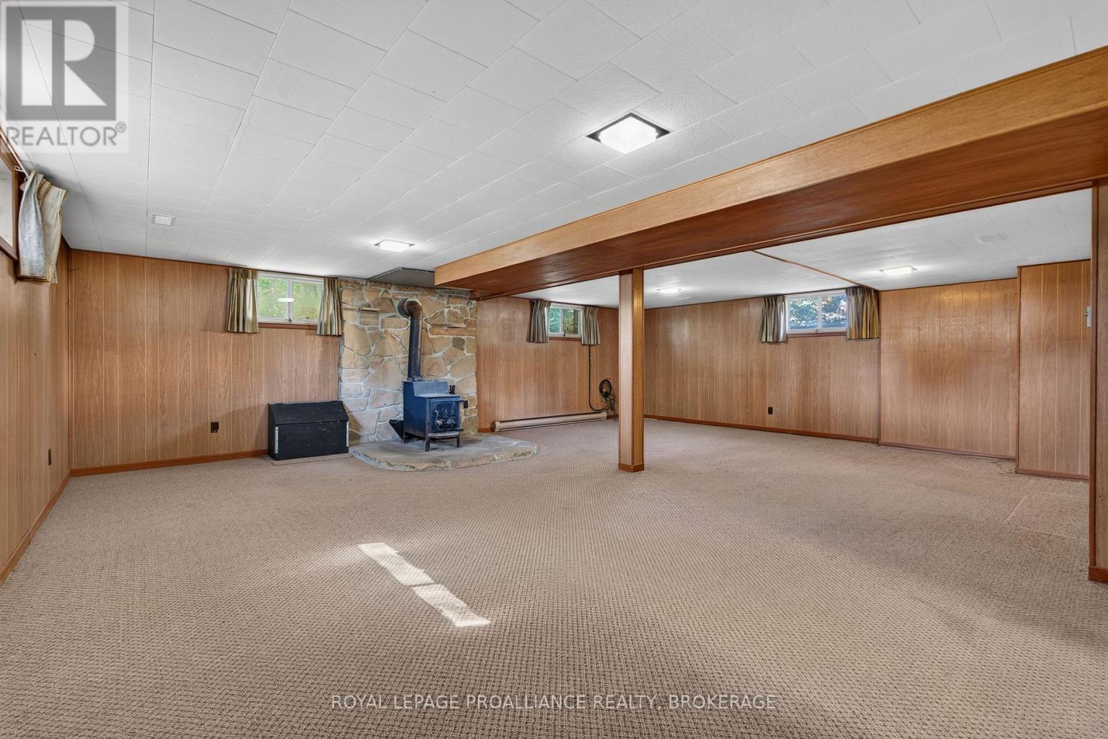 9 DIANNA STREET - Image 27