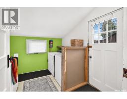 915 4th Avenue Nw, Moose Jaw, SK S6H3W9 Photo 35