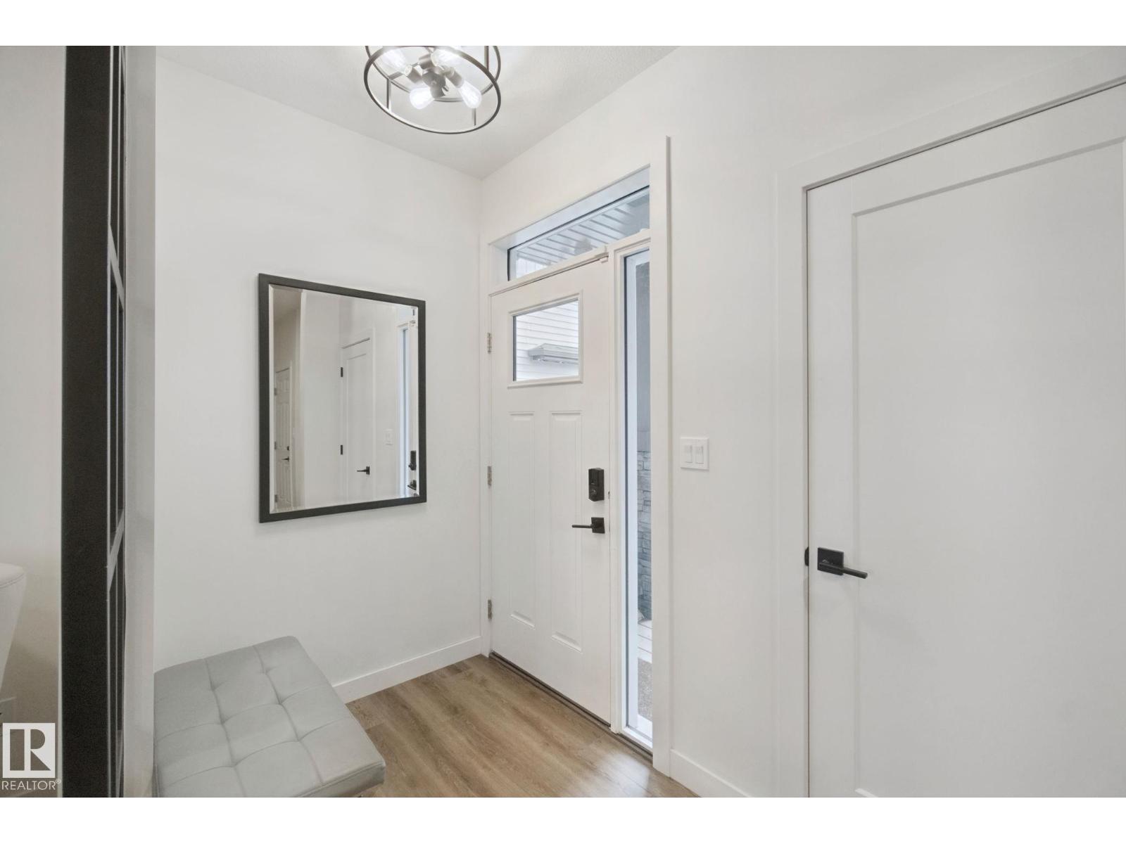 1024 BERG PL, Leduc, Alberta, T9E1M4, Leduc, Alberta — photo 3 of 5