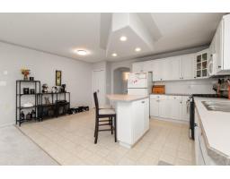 Laundry room - 44600 Michael Drive, Sardis South, Chilliwack, BC V2R5L3 Photo 10
