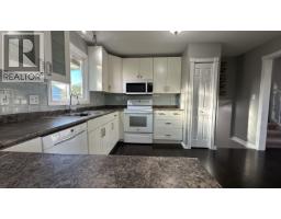 9008 87 Street, Fort St  John, BC V1J5H4 Photo 9