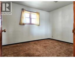 422 21 Street S - photo 13