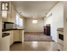 422 21 Street S - photo 21