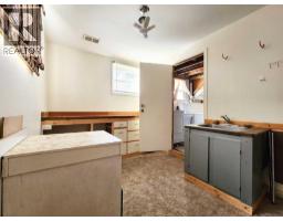 422 21 Street S - photo 33