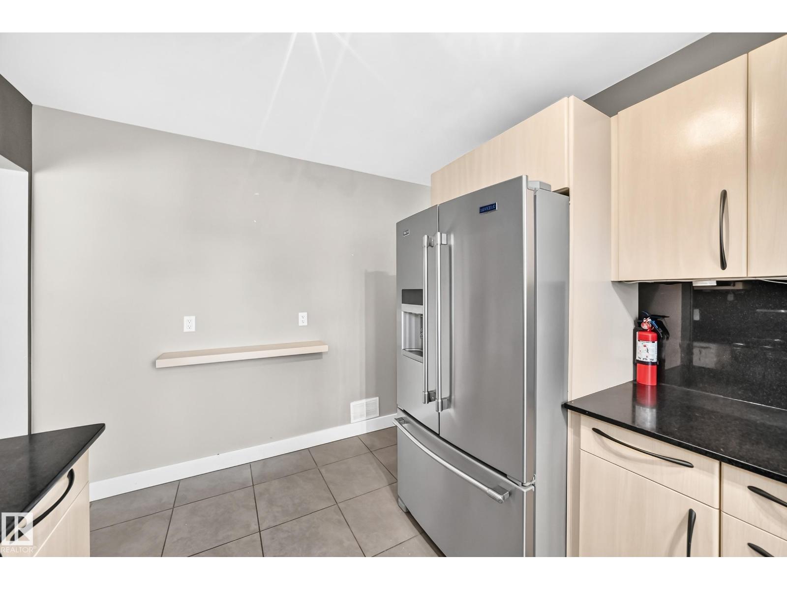 10715 133 ST NW - 14