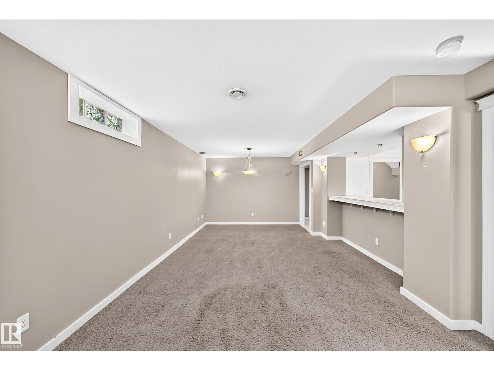 10715 133 ST NW - 35