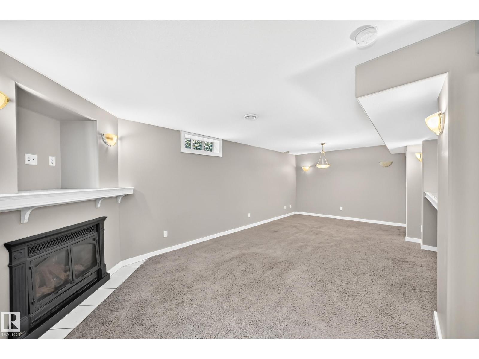 10715 133 ST NW - 36