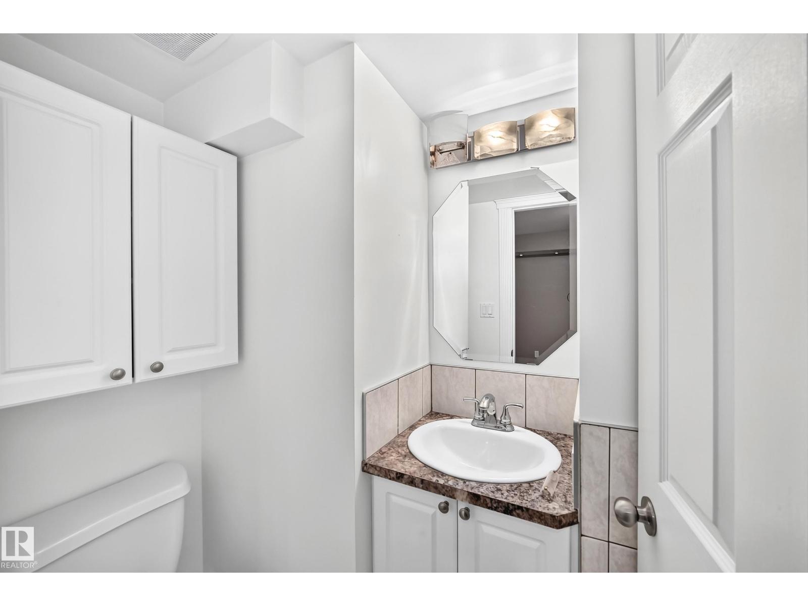10715 133 ST NW - 45