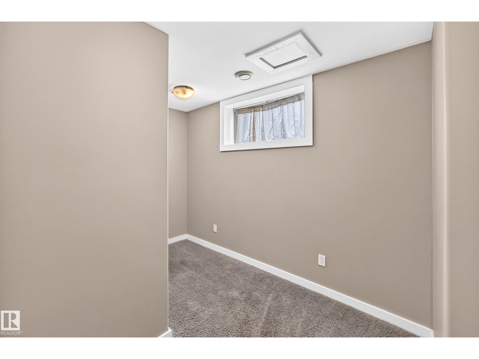10715 133 ST NW - 50