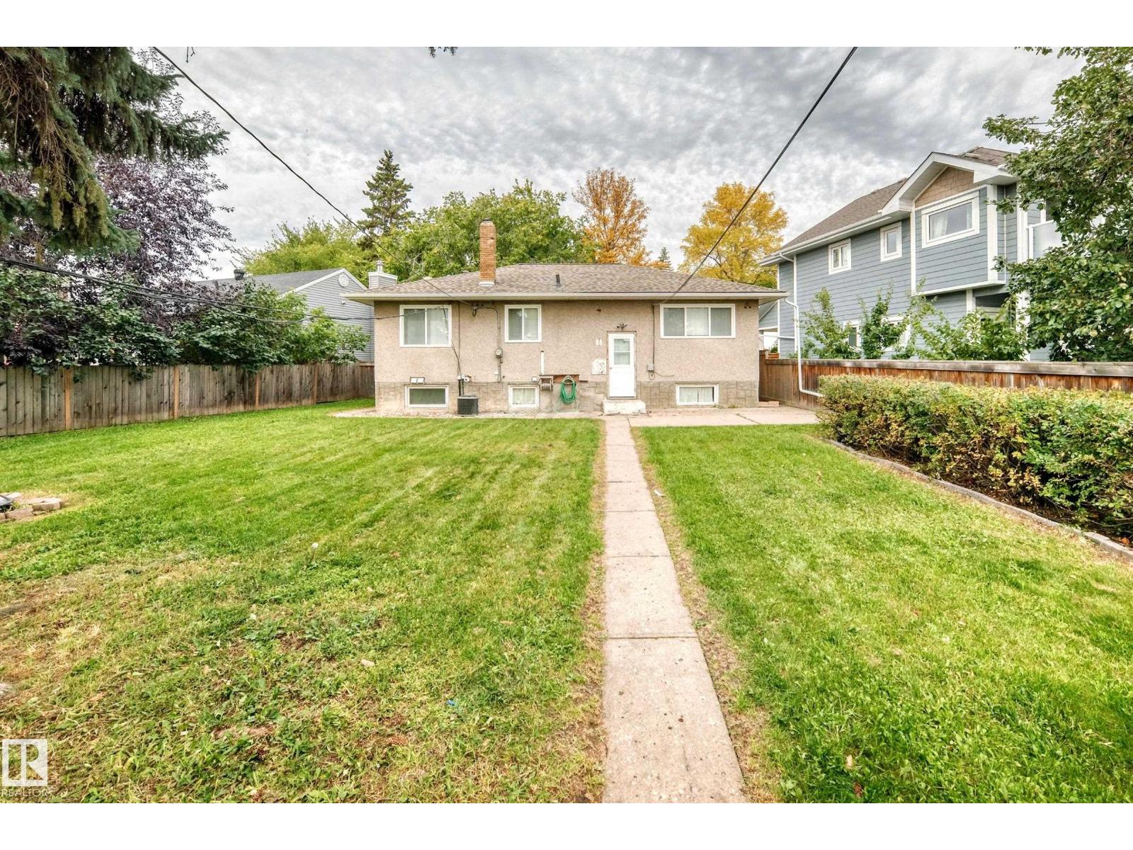 10715 133 ST NW - 63