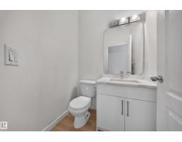 Primary Bedroom - 7836 7 Ave Sw Sw, Edmonton, AB T6X1N3 Photo 6