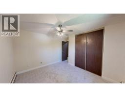 212, 401 Columbia Boulevard W - photo 12