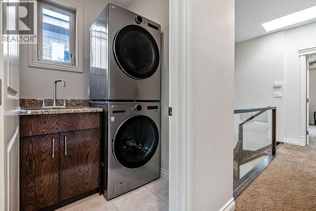 1134 17 Avenue NW - photo 27