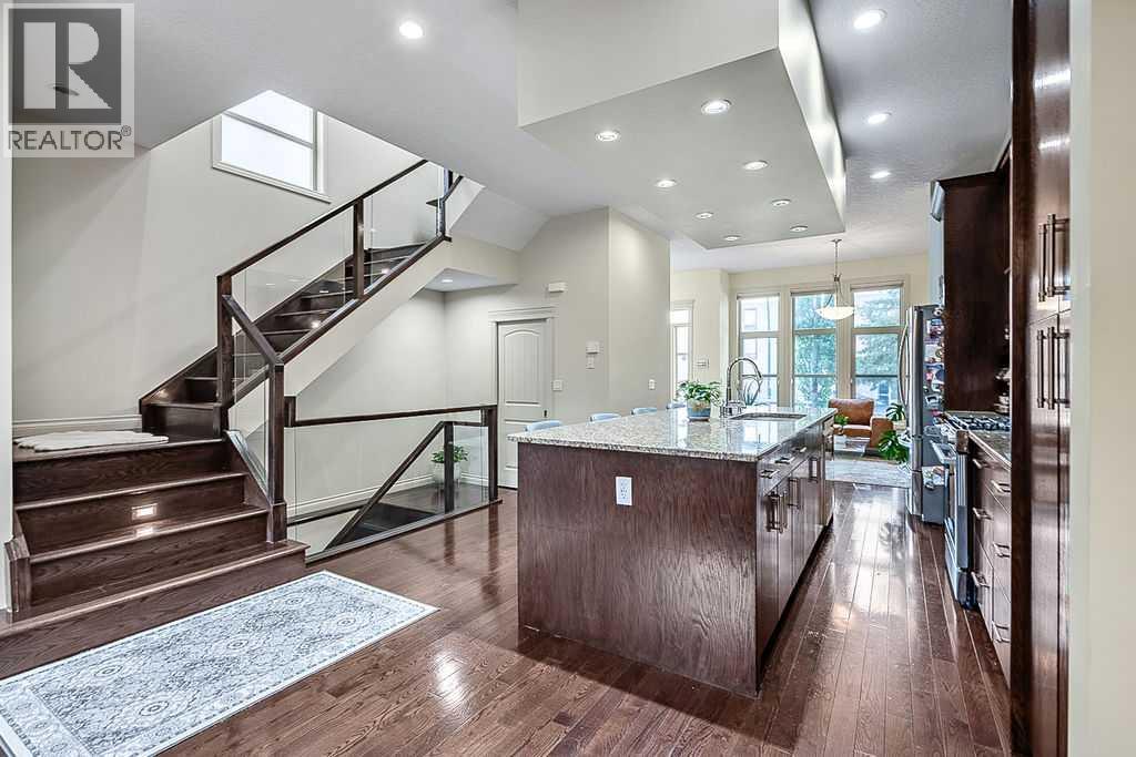 1134 17 Avenue NW - photo 10