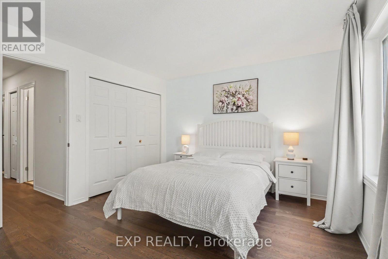#35 93 STRATHAVEN PRIVATE - Image 17