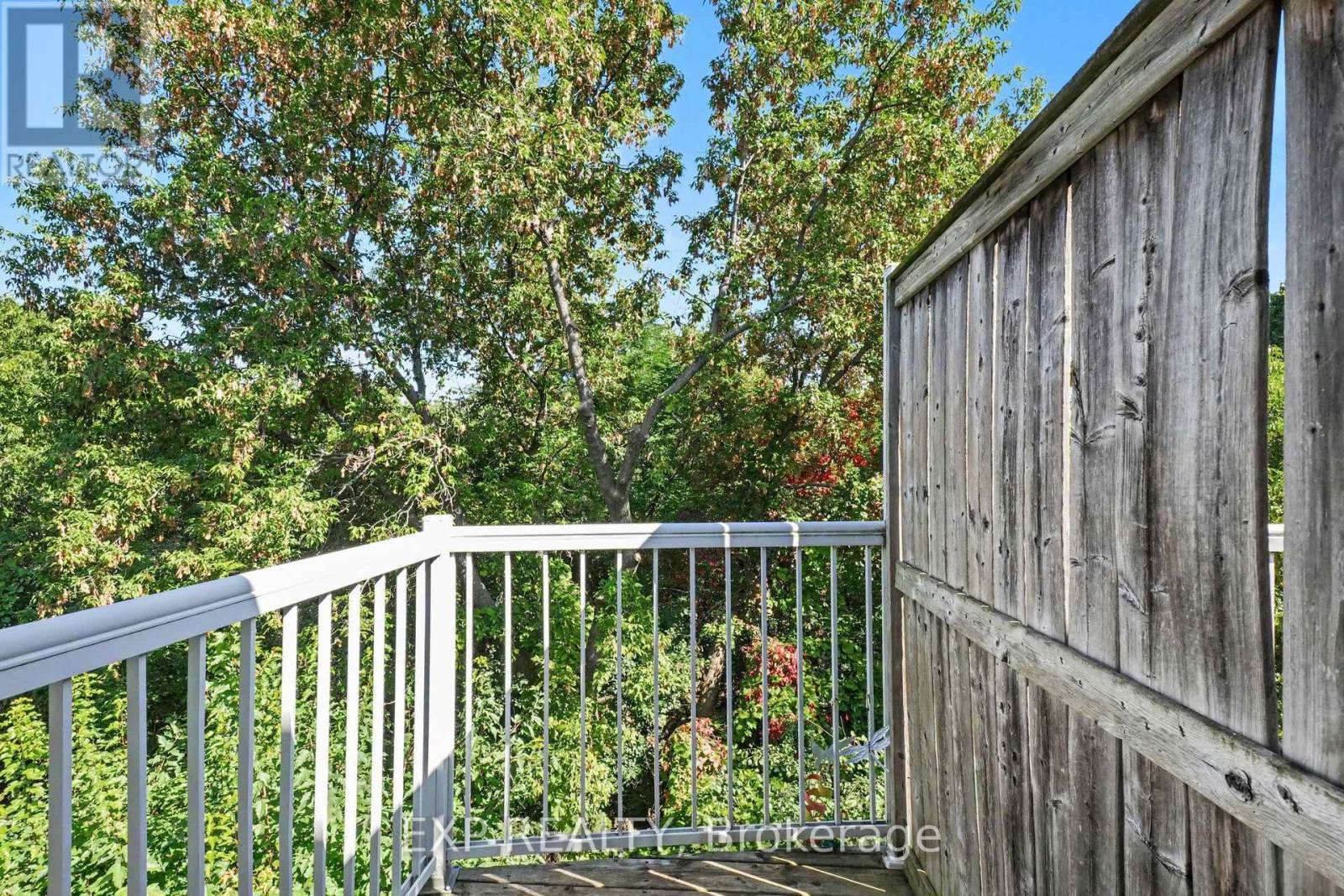 #35 93 STRATHAVEN PRIVATE - Image 28