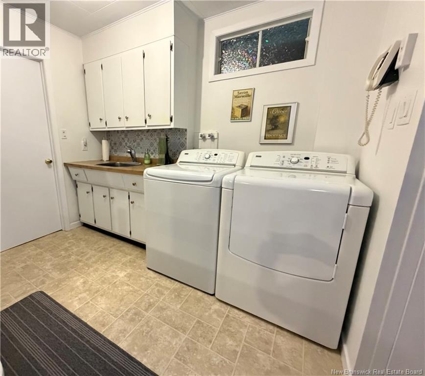 361 High Street - 27