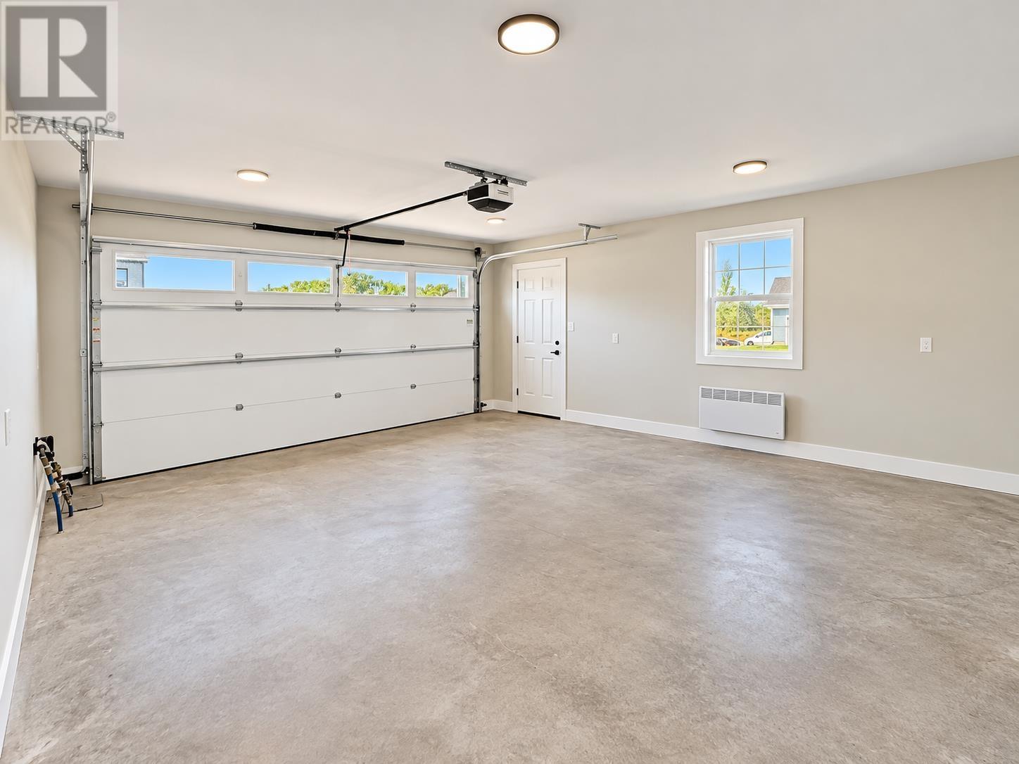 70 Kelly Heights - 25
