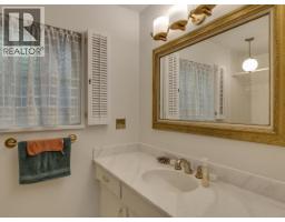 3904 Westridge Avenue, West Vancouver, BC V7V3H5 Photo 22