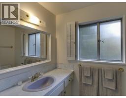 3904 Westridge Avenue, West Vancouver, BC V7V3H5 Photo 29
