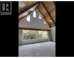 3904 Westridge Avenue, West Vancouver, BC V7V3H5 Photo 8