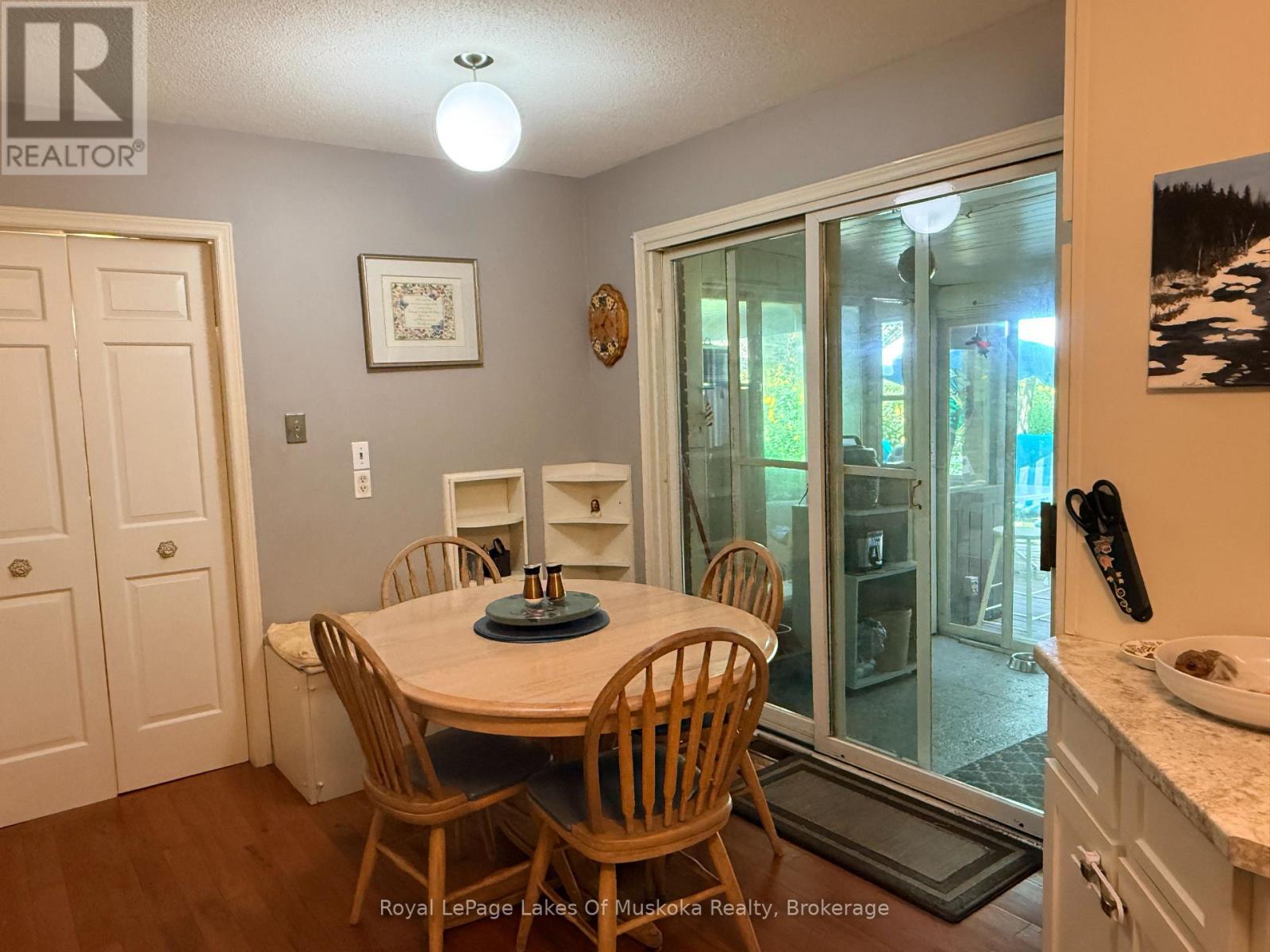 22 WESTVALE DRIVE - 13