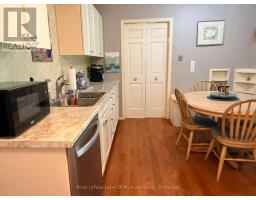 22 Westvale Drive, Bracebridge), ON P1L1B5 Photo 15